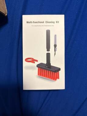 5-in-1 Multi-Functional Keyboard and Earphone Cleaning Kit